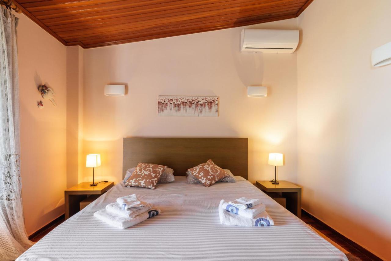 Luna Villa Private Beach Nea Iraklia Exteriér fotografie