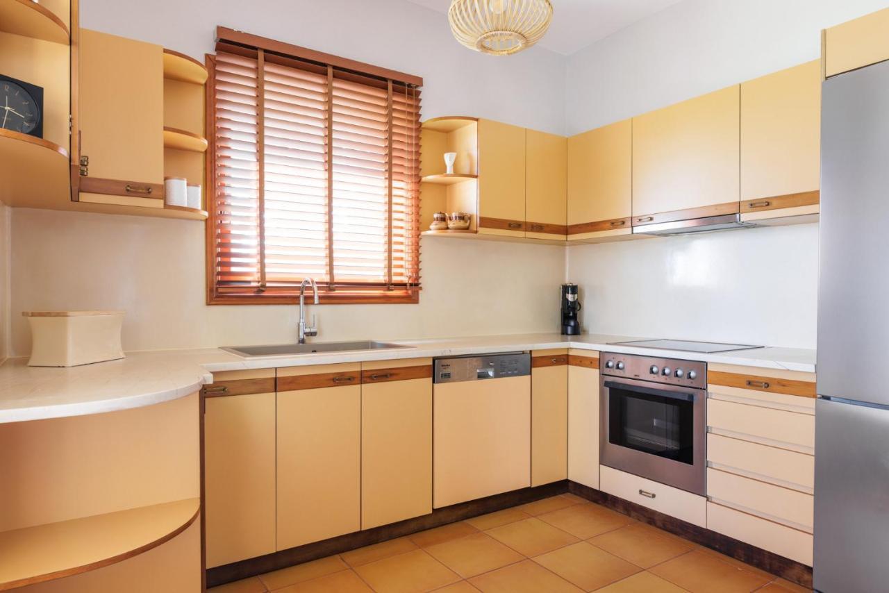 Luna Villa Private Beach Nea Iraklia Exteriér fotografie